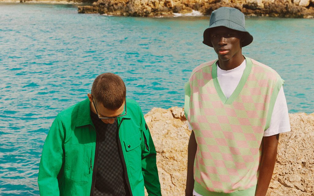 River Island Gallery Image 3